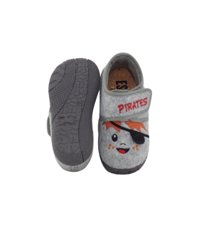 PIRATES - 11